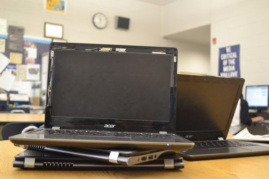 School faces realities of aging Chromebooks