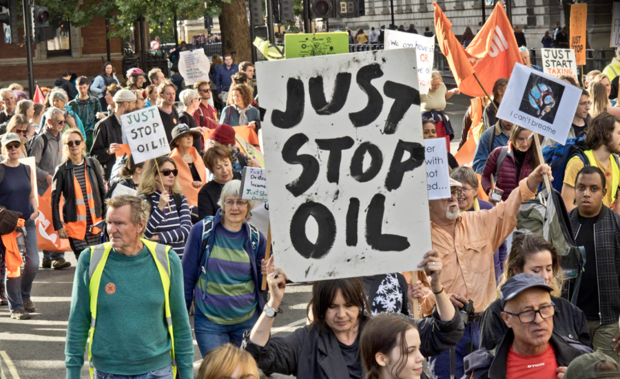 Just+Stop+Oil%2C+a+British+climate+change+organization%2C+has+led+much+attenion-seeking+activism.+