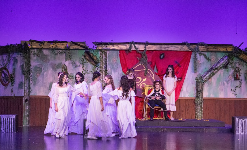 The Masquers of West Essex put on a chilling performance of Queens, for this years fall drama.