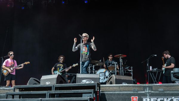 The Neighbourhood, consisting of Jesse Rutherford, Brandon Fried, Jeremy Freedman, Mikey Margott and Zach Abels performing at Zeppelin Stage. (Wikimedia Commons)
