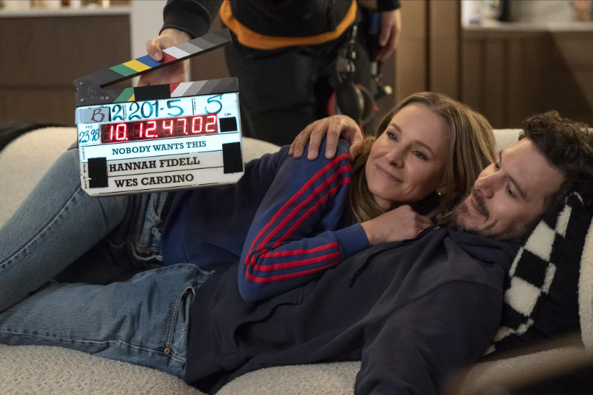  Kristen Bell and Adam Brody shoot the second season of their hit show, "Nobdoy Wants This."